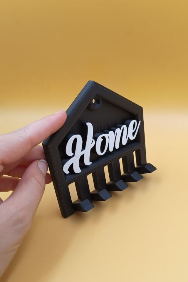 Dekoratif Home Yazılı Ev Tasarımlı Duvar Anahtarlık Askılığı - 5 Askılı - (11CM) (Plastik) Siyah ve Beyaz