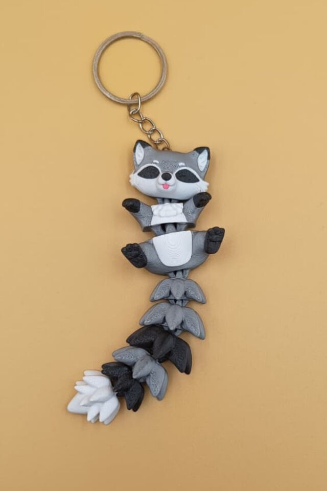 Uzun Kuyruk Serisi Rakun Figürlü Hareketli Anahtarlık (Büyük Boy-12CM) - Çanta Süsü Charm
