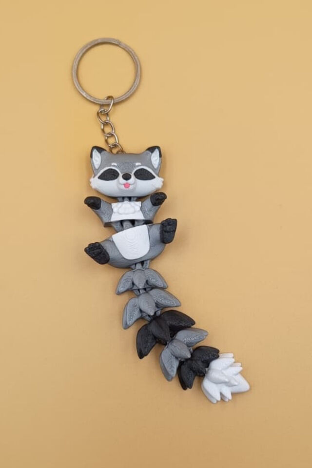 Uzun Kuyruk Serisi Rakun Figürlü Hareketli Anahtarlık (Büyük Boy-12CM) - Çanta Süsü Charm