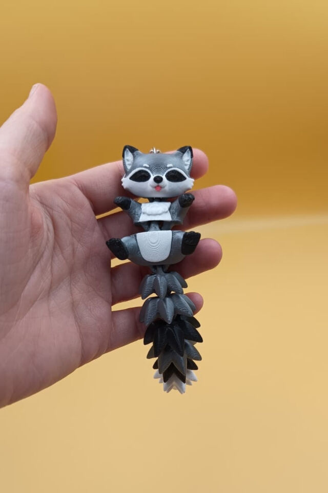Uzun Kuyruk Serisi Rakun Figürlü Hareketli Anahtarlık (Büyük Boy-12CM) - Çanta Süsü Charm