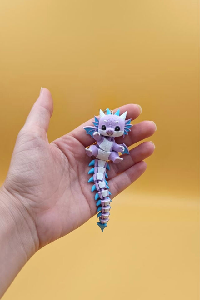 Uzun Kuyruk Serisi Sevimli Ejderha Figürlü Hareketli Anahtarlık (Büyük Boy-12CM) - Çanta Süsü Charm