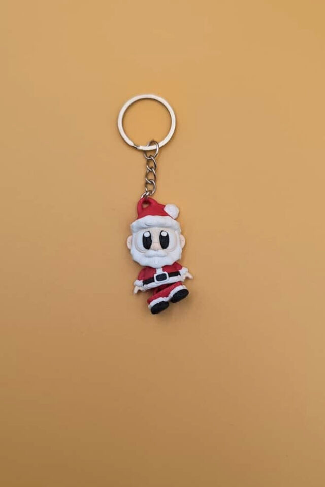 Sevimli Noel Baba Anahtarlık – Yeni Yılın Neşesi Yanınızda! - Hareketli Anahtarlık Çanta Süsü Charm