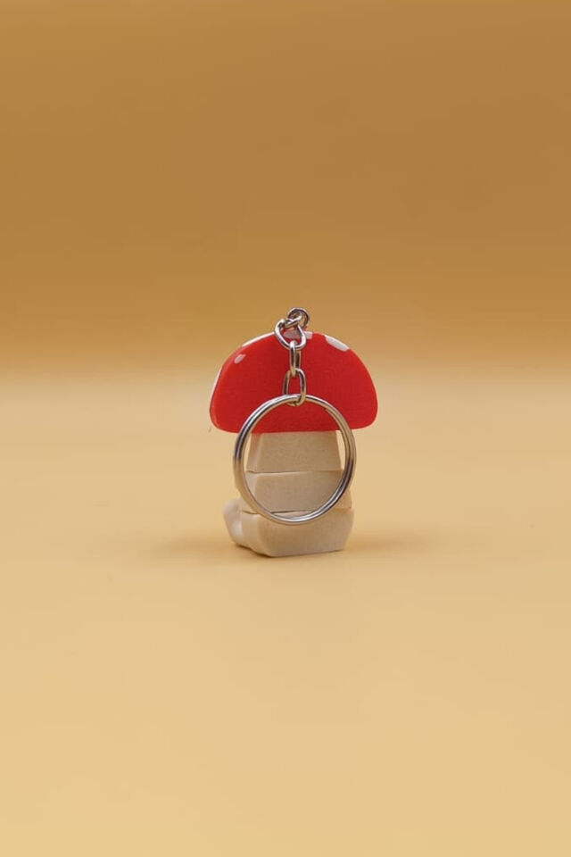 Hareketli Sevimli Kırmızı Mantar Figürlü 3D Tasarım Anahtarlık & Çanta Süsü