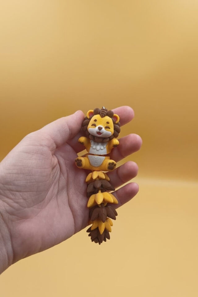 Uzun Kuyruk Serisi Aslan Figürlü Hareketli Anahtarlık (Büyük Boy-12CM) - Çanta Süsü Charm